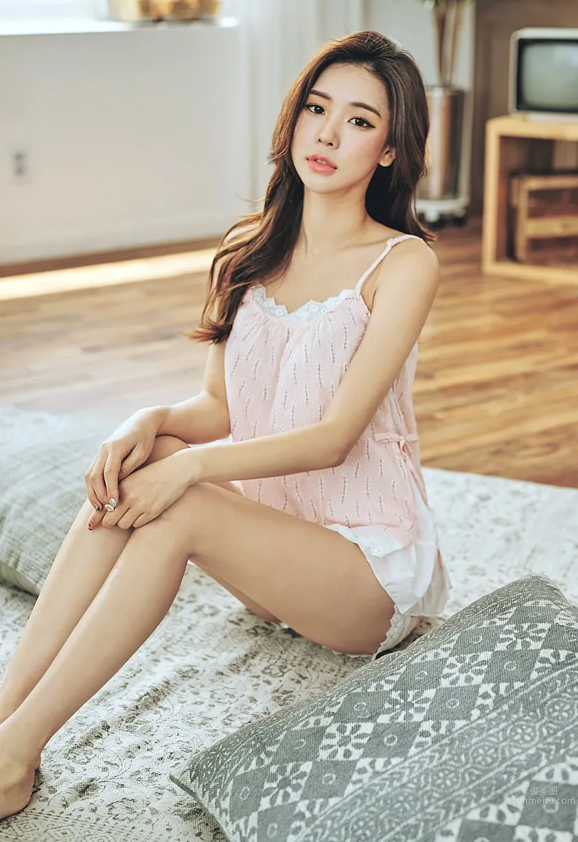 Korean Model Park Da Hyun Lologirl Pajama Series Three photo 19