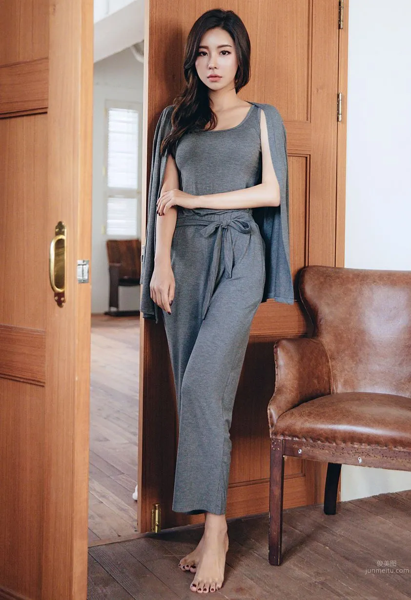 Korean Model Park Da Hyun Lologirl Pajama Series Three photo 86