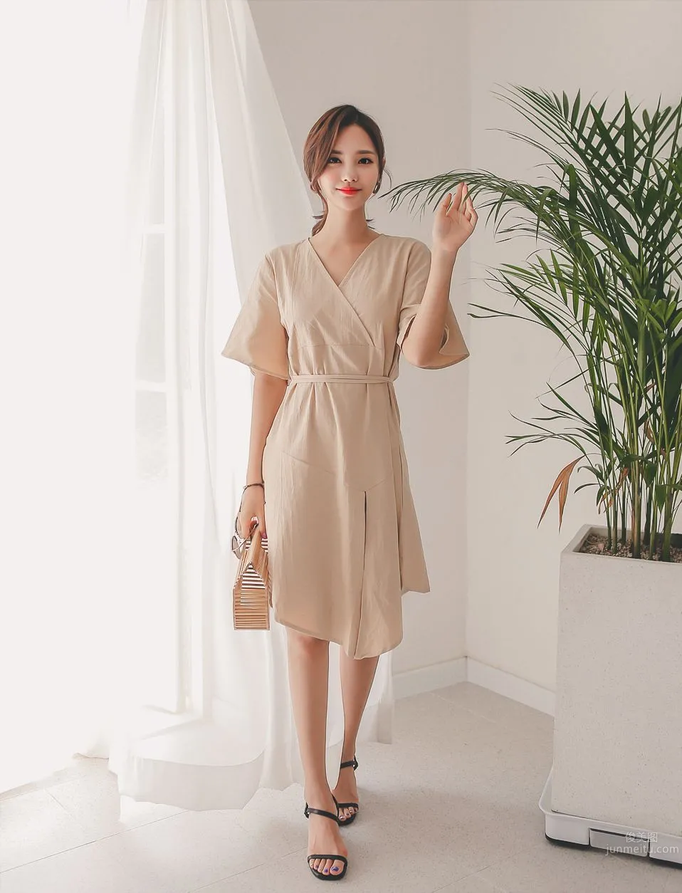 Korean Model Yan Zhien maybeach Casual Wear Series 2 photo 19