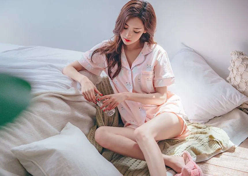 Korean Model Park Da Hyun Lologirl Pajama Series Three photo 114