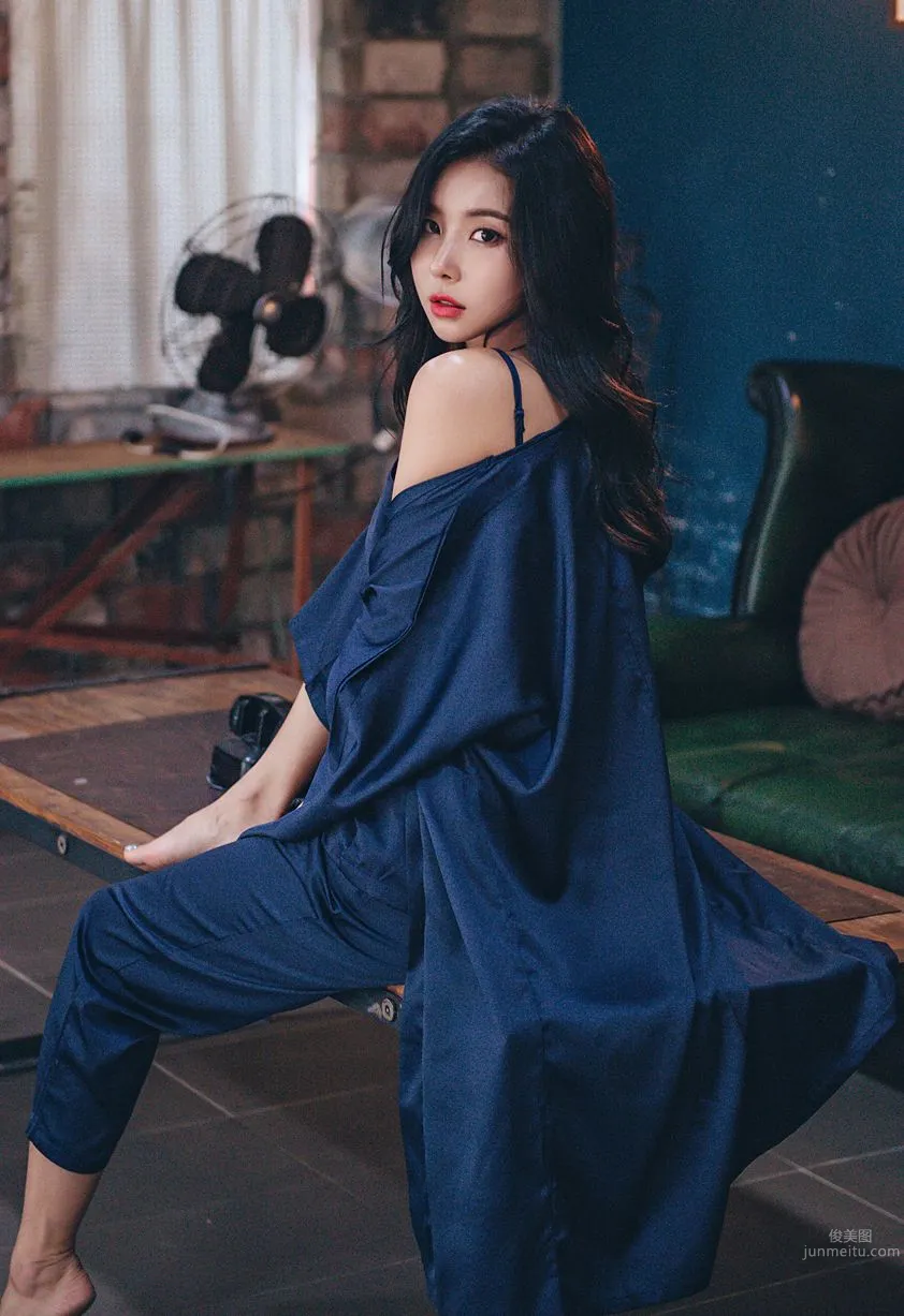 Korean Model Park Da Hyun Lologirl Pajama Series Three photo 59