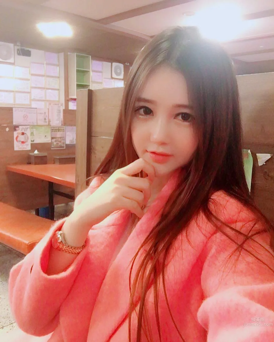 韓國直播妹樸佳林 深夜直播讓人不想睡 29
