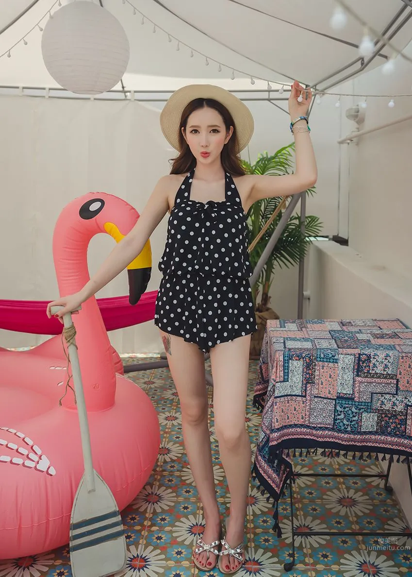 Lee Yeon Jeong, 2017 MayBeach Bikini Series Three photo 64