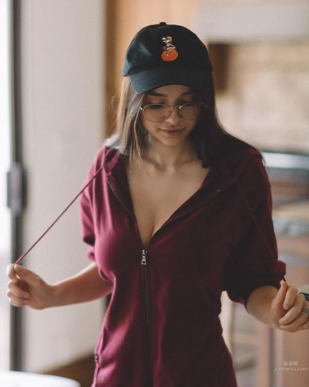 Sophie Mudd - California Young Model's Super Perfect Figure photo 3