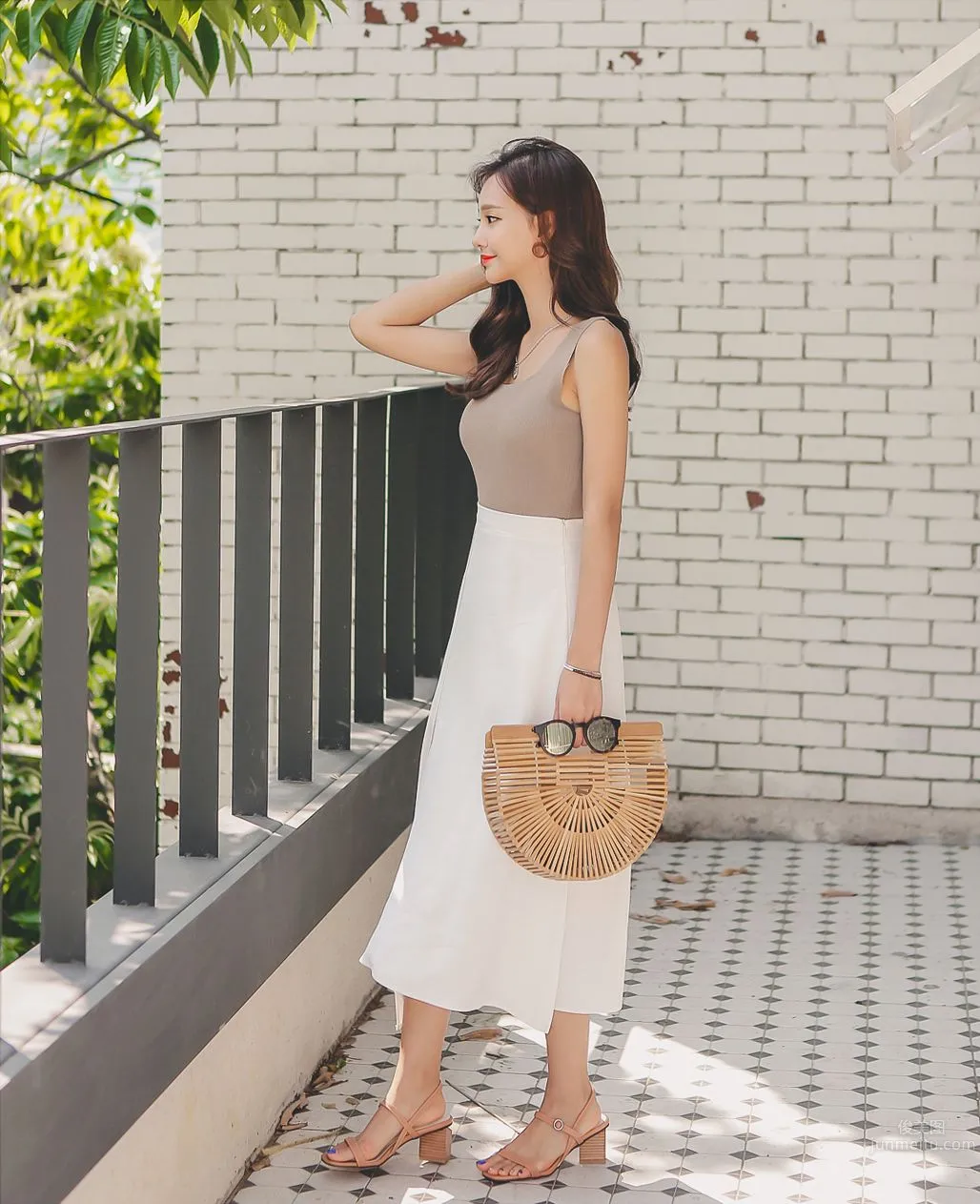 Korean Model Yeonjieun maybeach Casual Wear photo 74