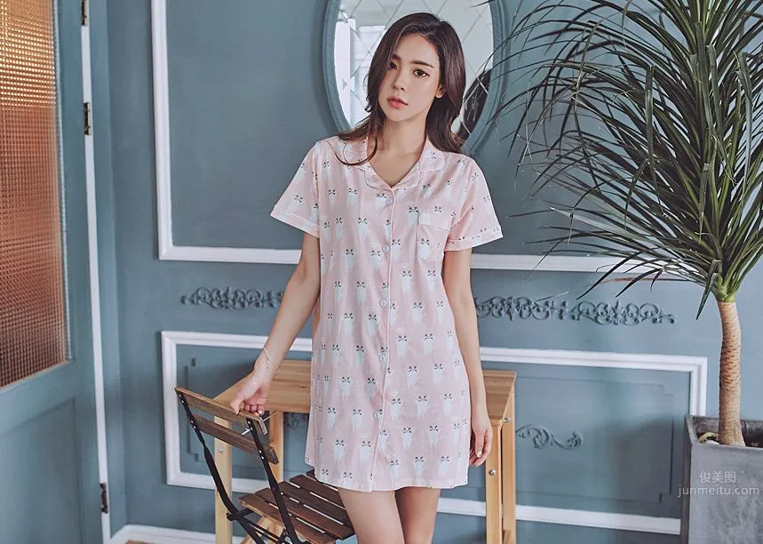 Korean Model Park Da Hyun Lologirl Pajama Series Three photo 131