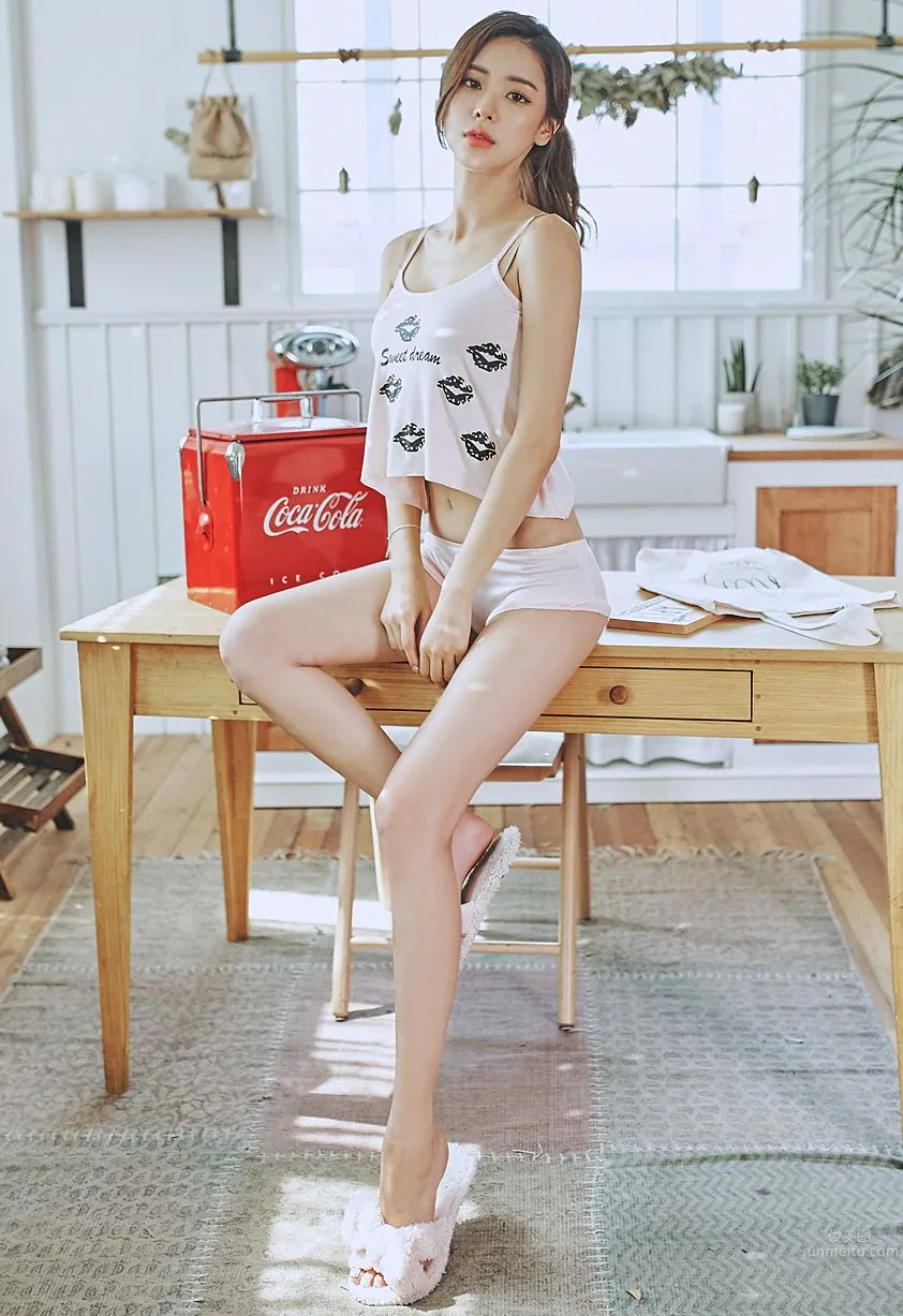Korean Model Park Da Hyun Lologirl Pajama Series photo 103