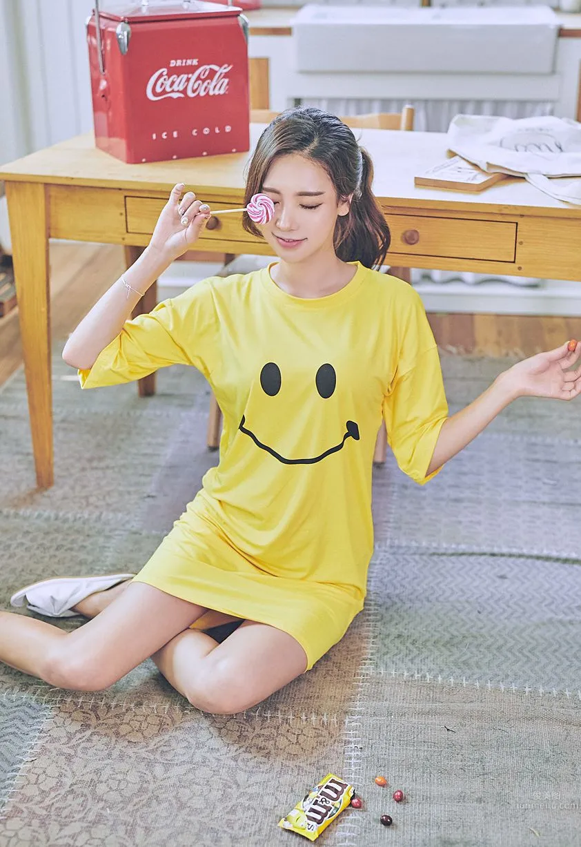 Korean Model Park Da Hyun Lologirl Pajama Series photo 19