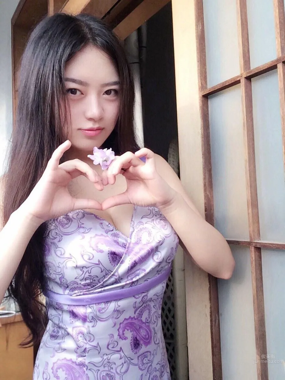 美女主播「麼麼哒」 懂球女人的魅力 36