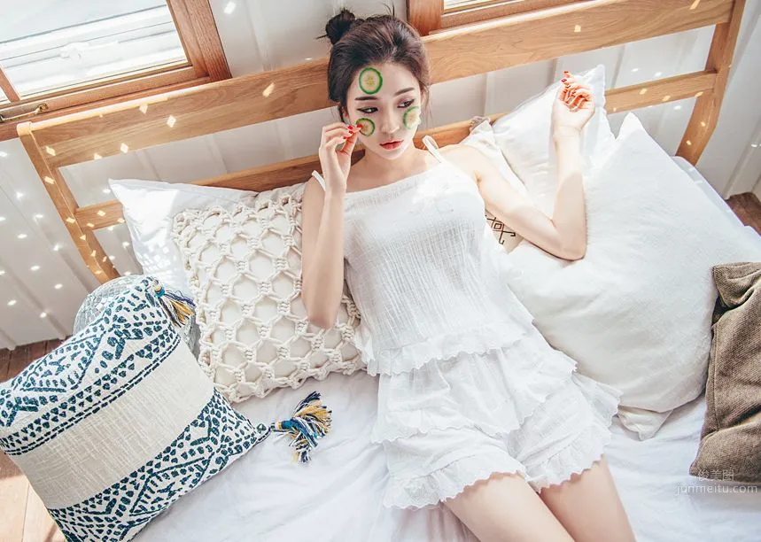 Korean Model Park Da Hyun Lologirl Pajama Series Three photo 81