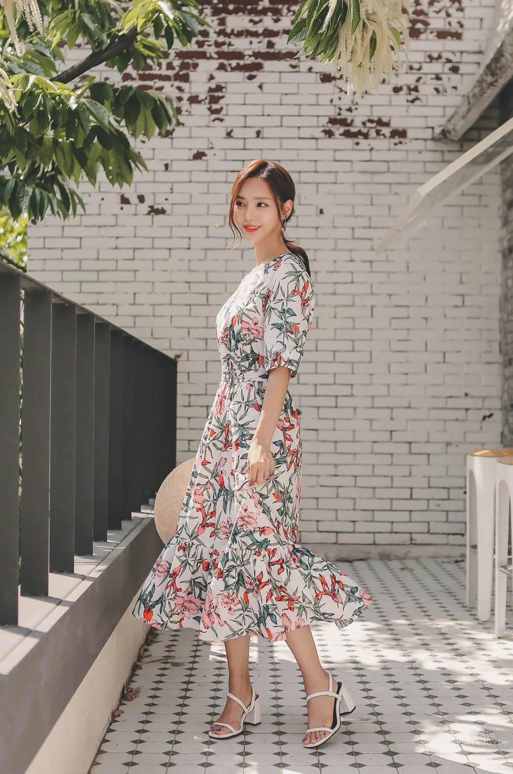 Korean Model Yan Zhien maybeach Casual Wear Series 2 photo 6