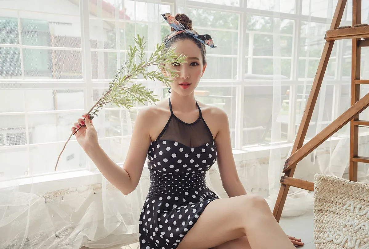 Lee Yeon Jeong - 2017 MayBeach Bikini Series Four photo 43