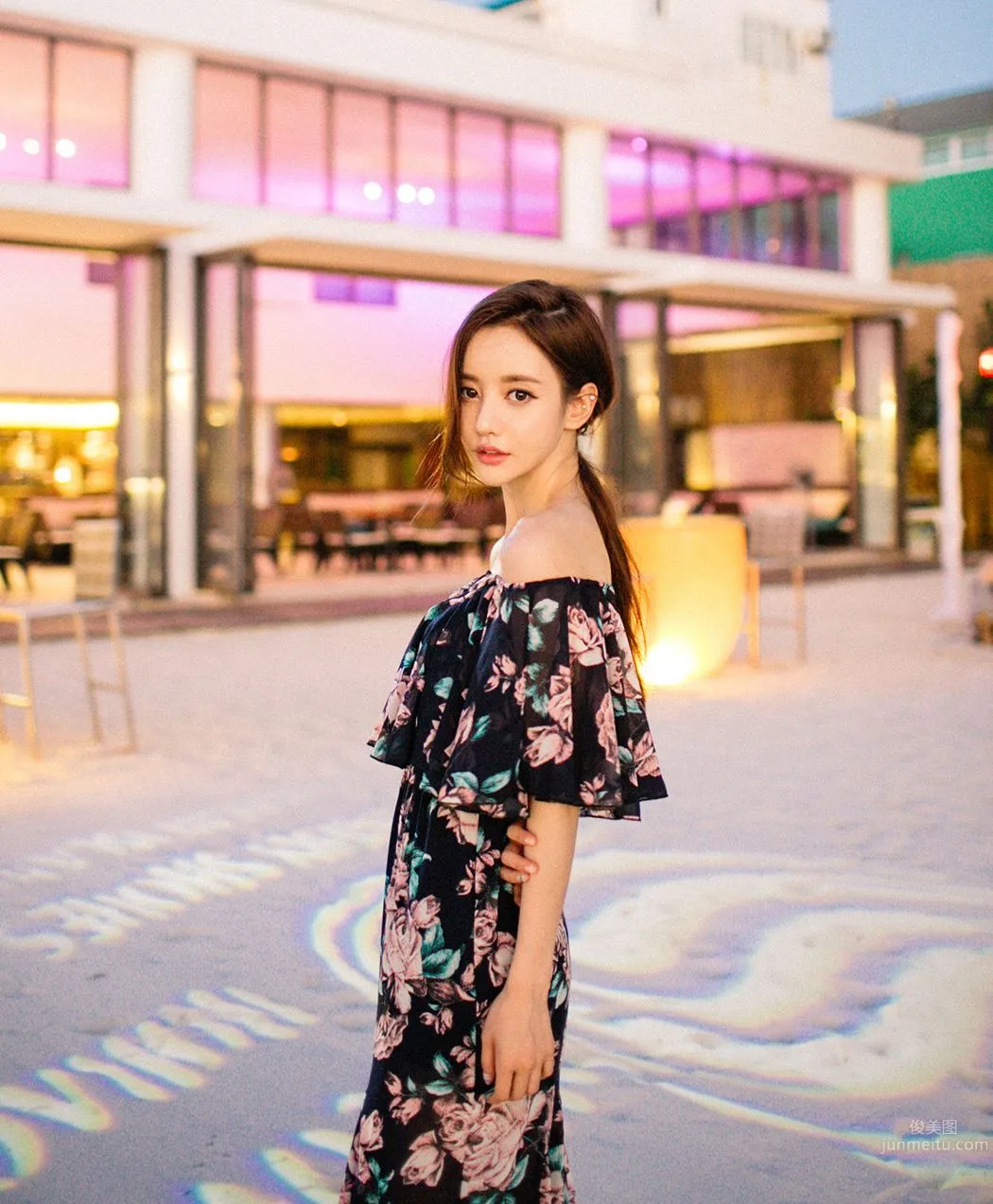Son Yoon Joo, 2016 Beach Photo Series photo 67