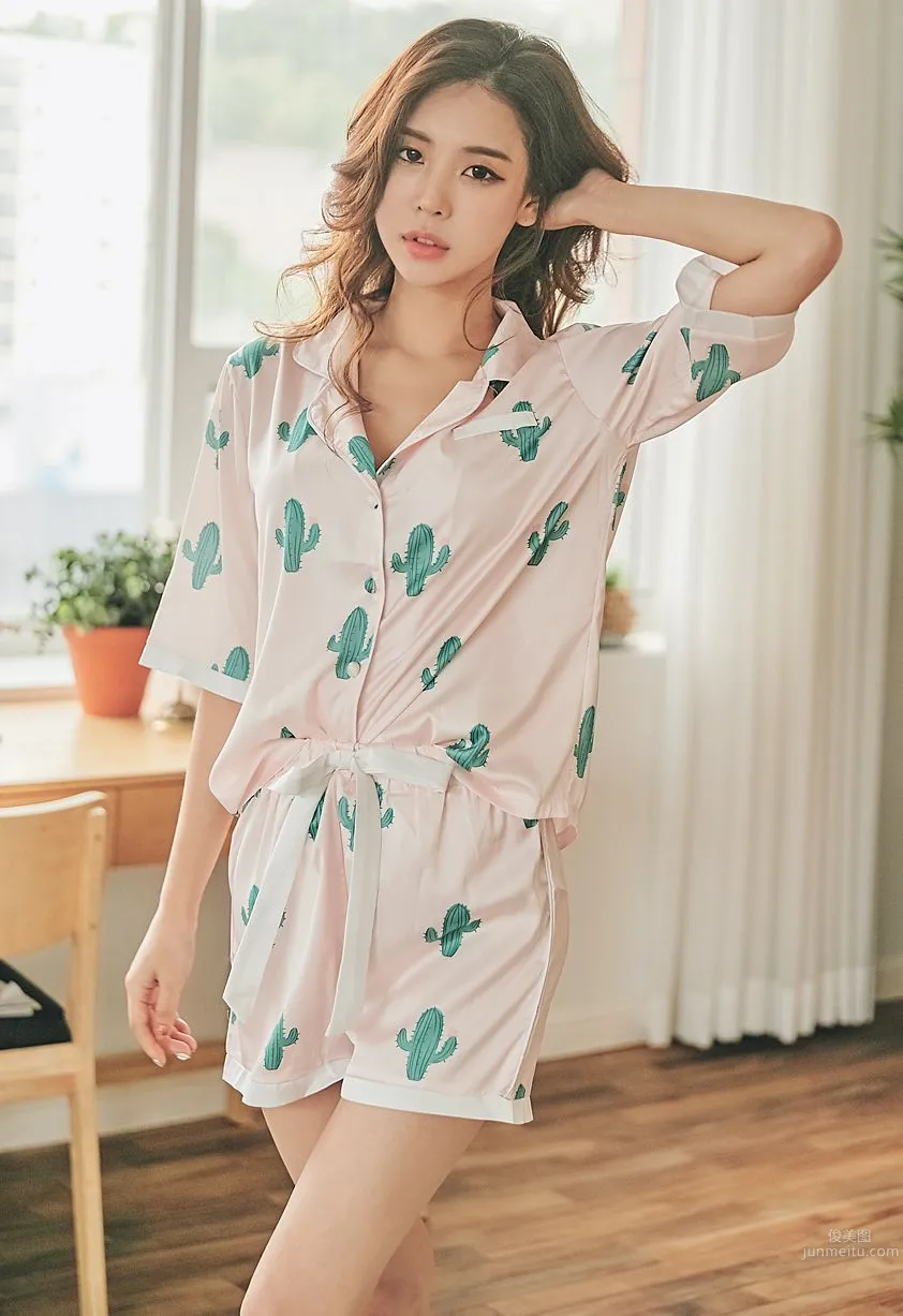 Korean Model Park Da Hyun Lologirl Pajama Series Three photo 29