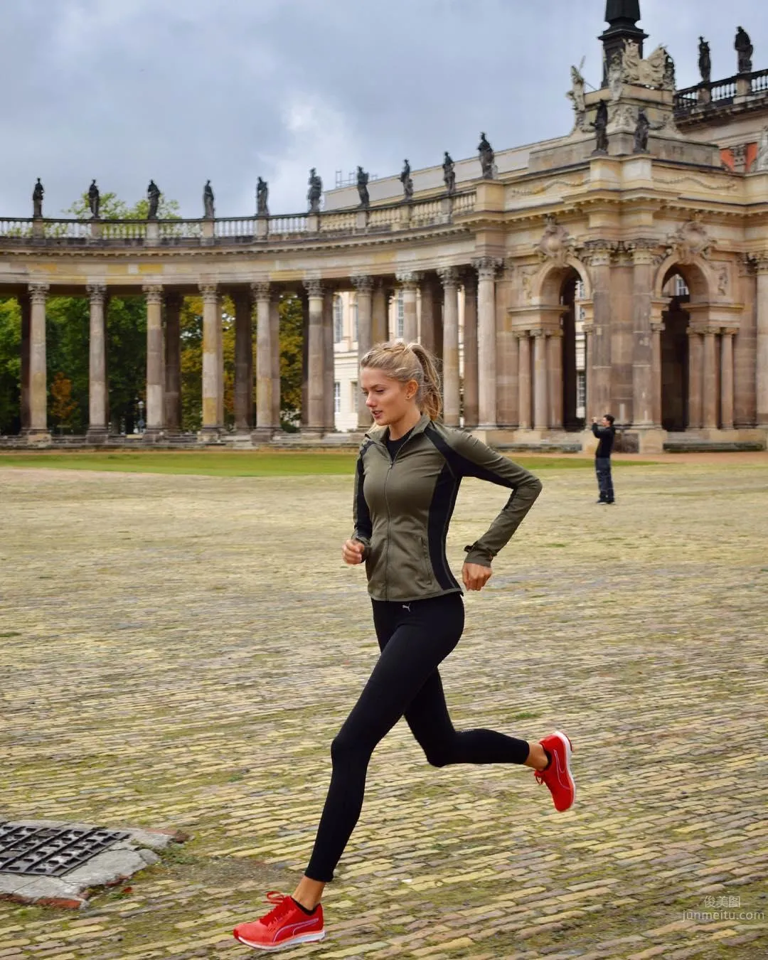Germany's Hottest Track and Field Athlete Alica Schmidt, The Woman You Can Never Catch Up To photo 33