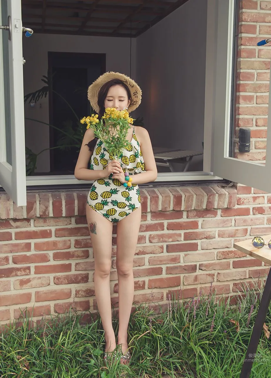 Lee Yeon Jeong, 2017 MayBeach Bikini Series Three photo 51