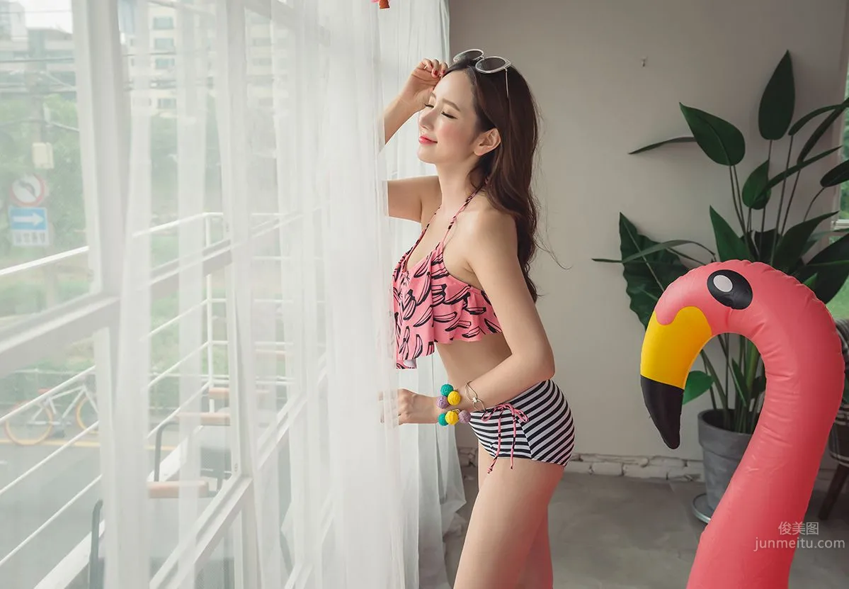 Lee Yeon Jeong - 2017 MayBeach Bikini Series Four photo 9