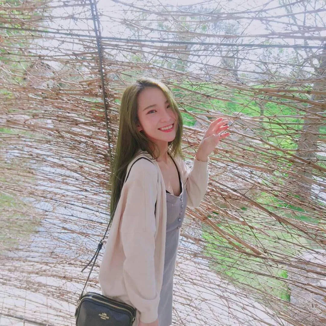 Taiwanese Beauty Yu Nasi IG Private Beautiful Photos photo 12