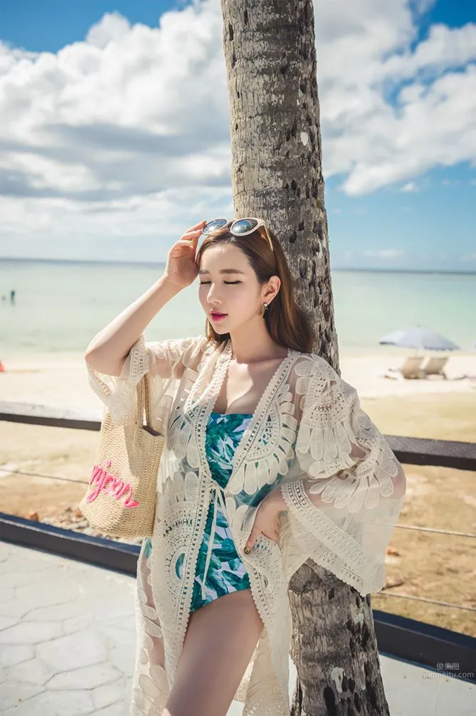 Lee Yeon Jeong, 2017 MayBeach Bikini Series Three photo 35