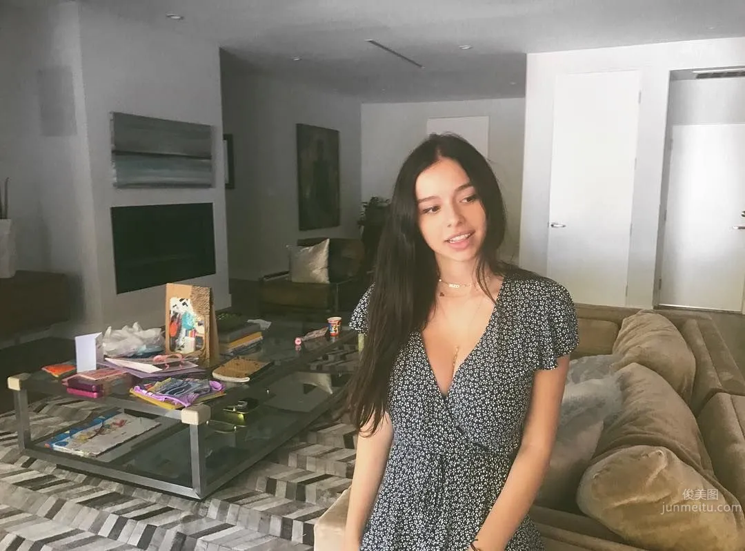 Sophie Mudd - California Young Model's Super Perfect Figure photo 19