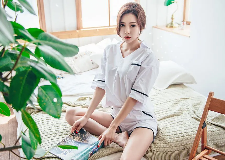 Korean Model Park Da Hyun Lologirl Pajama Series Three photo 12