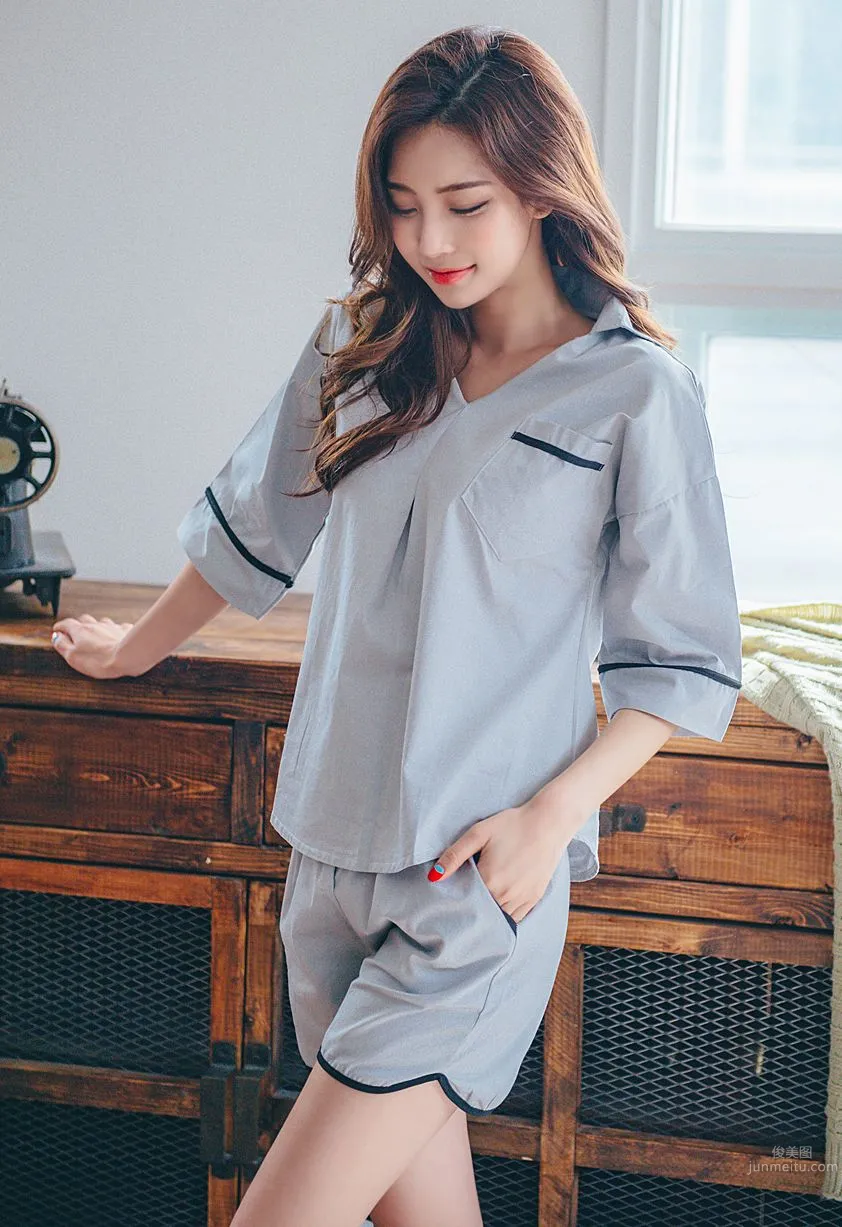 Korean Model Park Da Hyun Lologirl Pajama Series Three photo 8