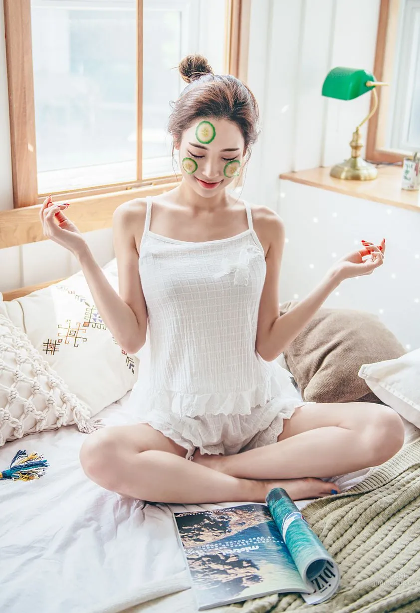 Korean Model Park Da Hyun Lologirl Pajama Series Three photo 83