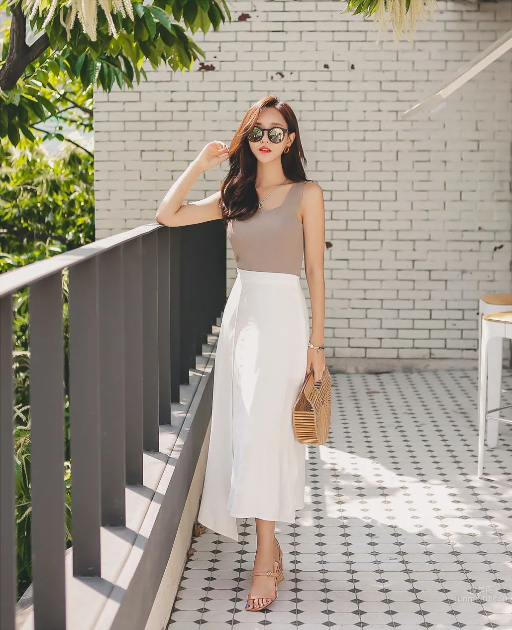 Korean Model Yeonjieun maybeach Casual Wear photo 67