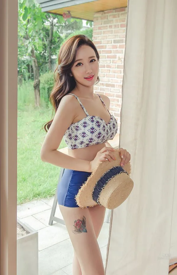 Lee Yeon Jeong, 2017 MayBeach Bikini Series 2 photo 12