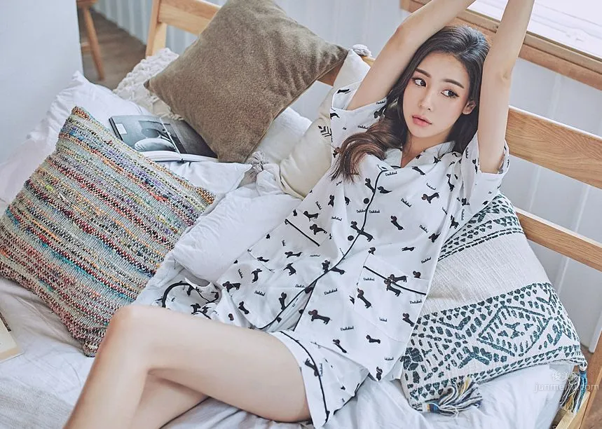 Korean Model Park Da Hyun Lologirl Pajama Series Three photo 5