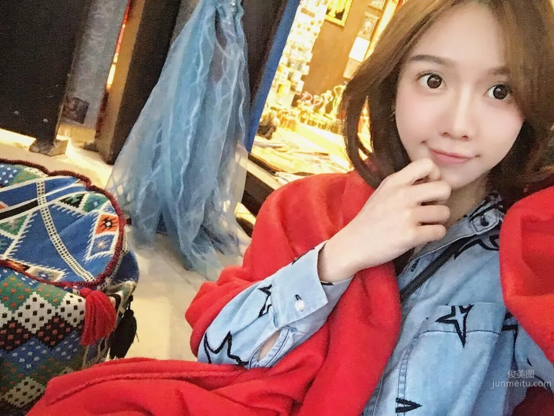 Fashionable Elegant Beauty ZY Danuan Warm Private Shoot Photos photo 10