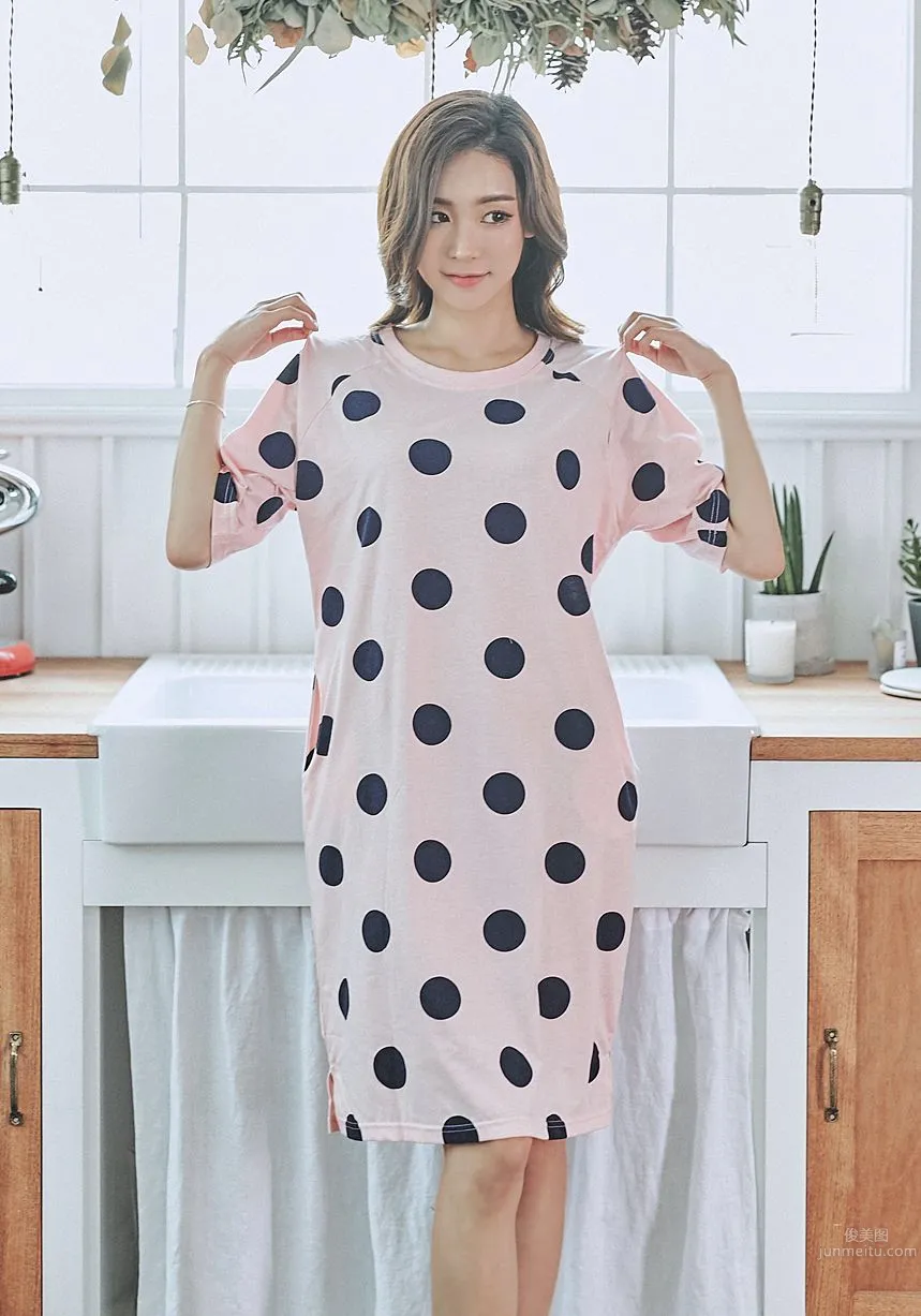 Korean Model Park Da Hyun Lologirl Pajama Series photo 77