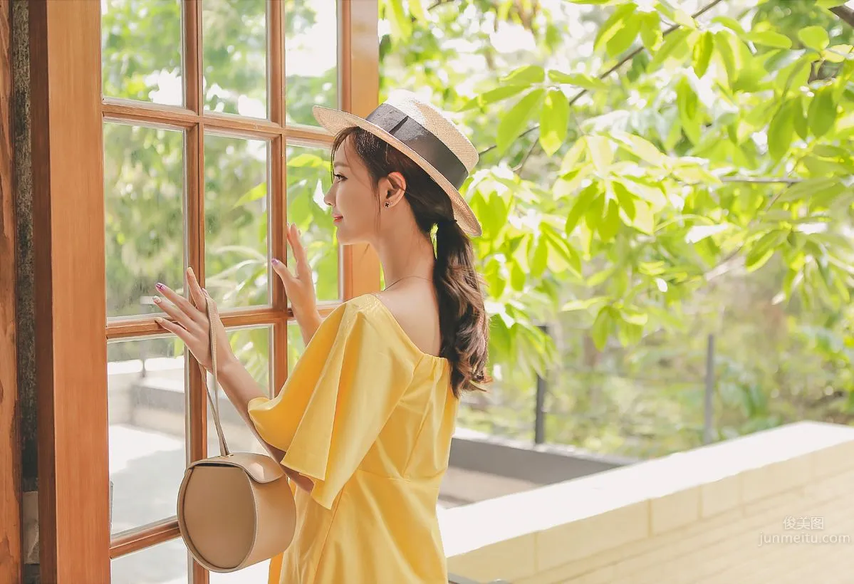 Korean Model Yan Zhien maybeach Casual Wear Series 2 photo 42