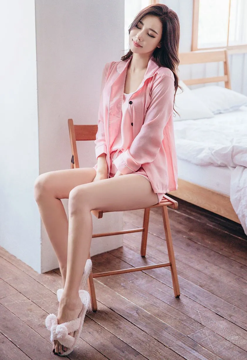 Korean Model Park Da Hyun Lologirl Pajama Series Three photo 67