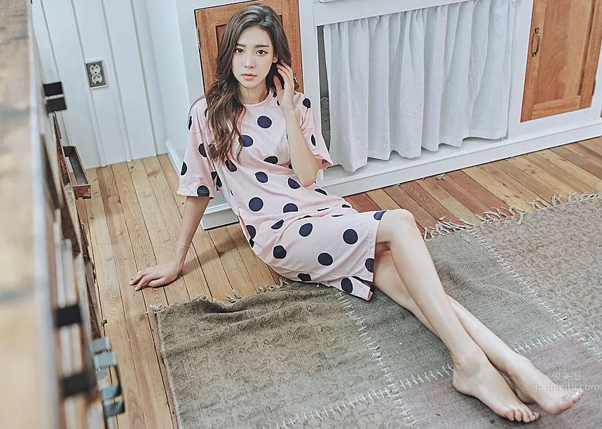 Korean Model Park Da Hyun Lologirl Pajama Series photo 78