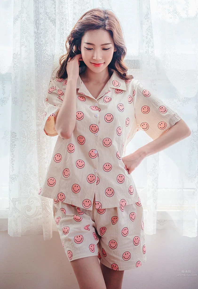 Korean Model Park Da Hyun Lologirl Pajama Series Three photo 137
