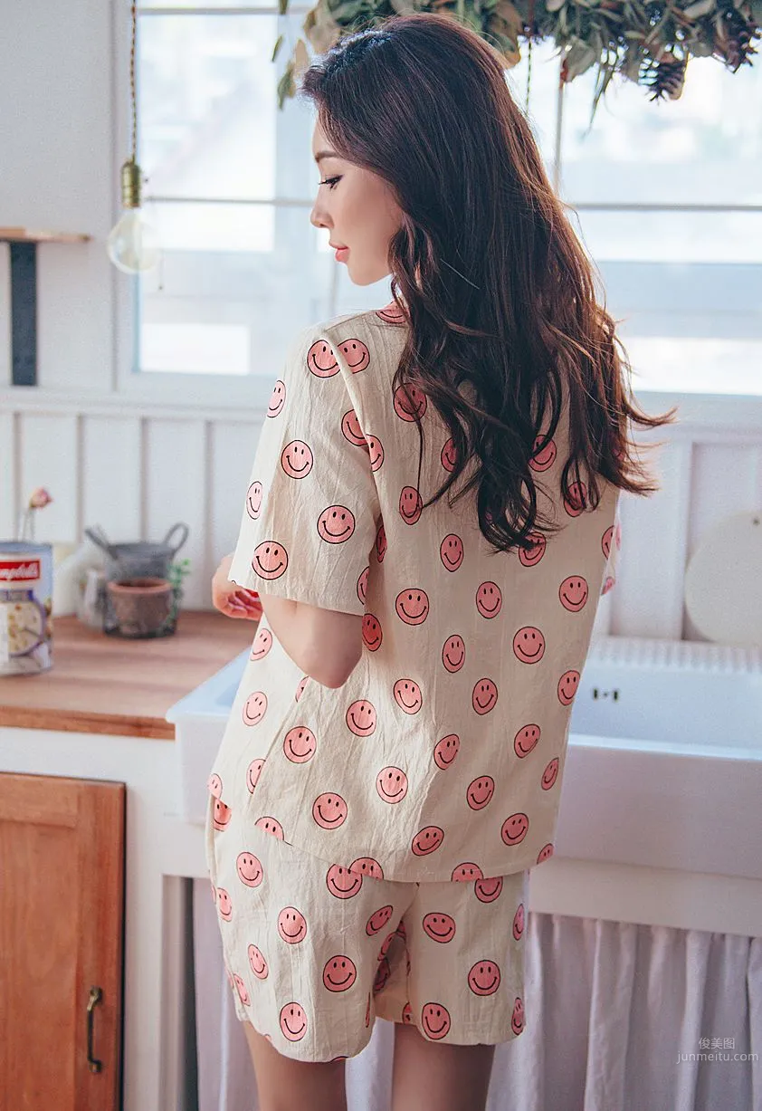 Korean Model Park Da Hyun Lologirl Pajama Series Three photo 143
