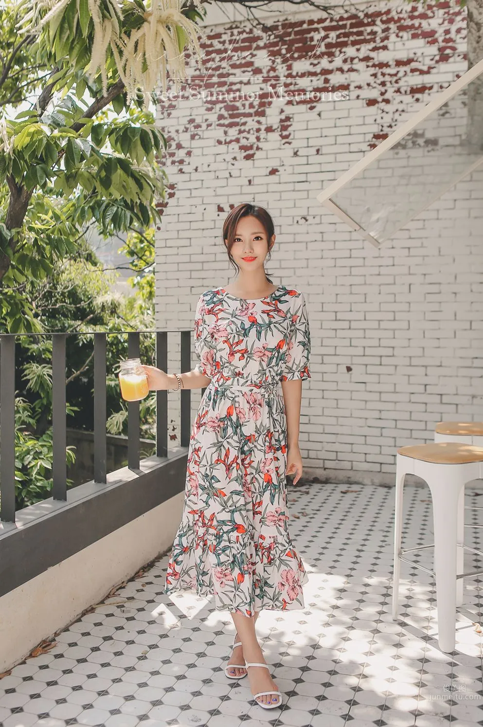 Korean Model Yan Zhien maybeach Casual Wear Series 2 photo 7