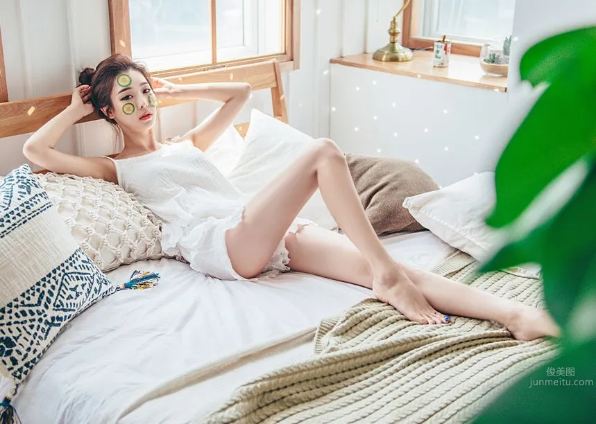 Korean Model Park Da Hyun Lologirl Pajama Series Three photo 78