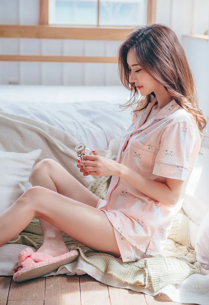 Korean Model Park Da Hyun Lologirl Pajama Series Three photo 116
