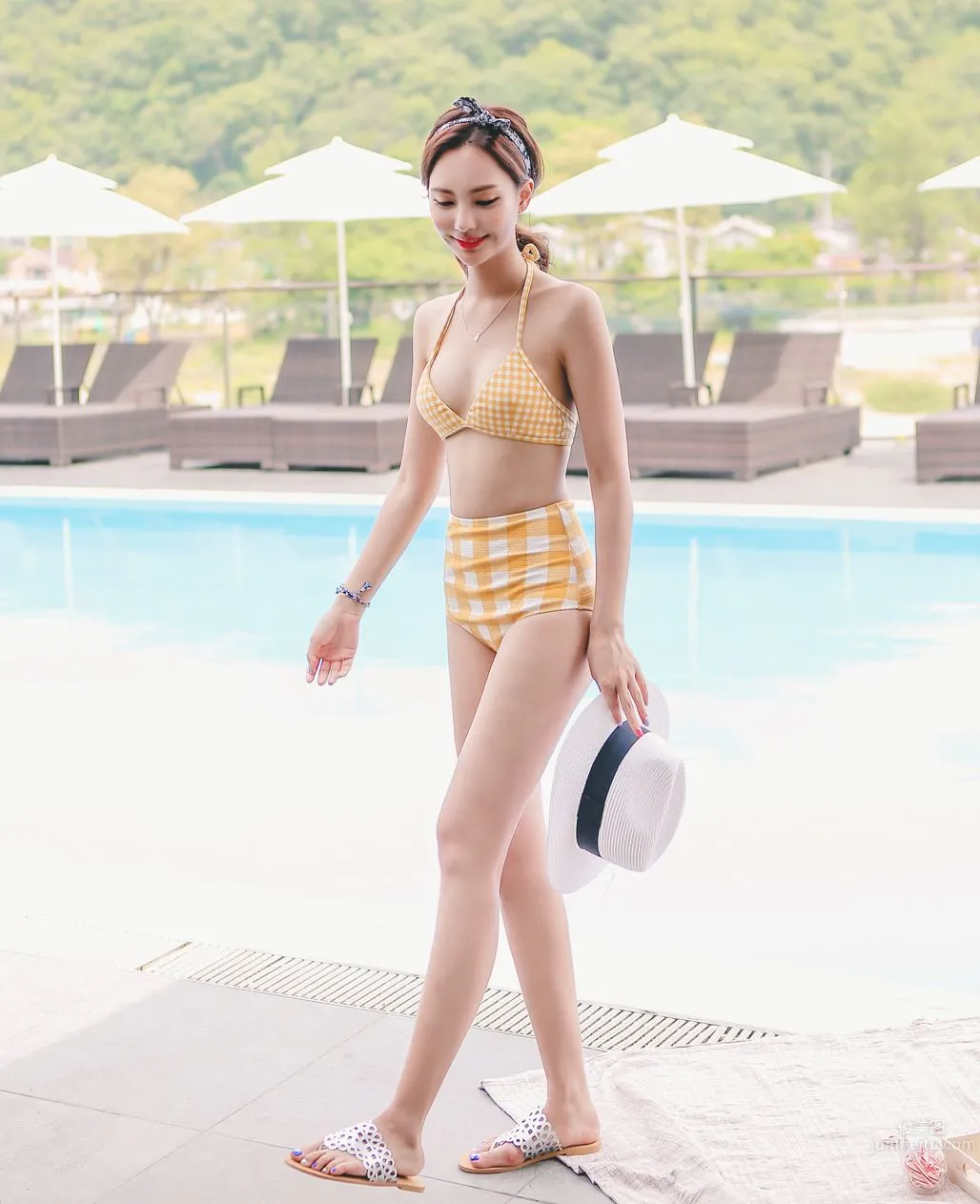 Korean Model Yeonjieun maybeach Swimwear Series One photo 31