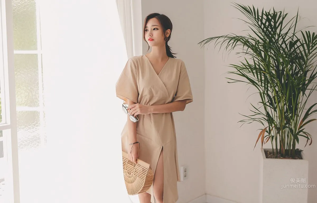 Korean Model Yan Zhien maybeach Casual Wear Series 2 photo 13