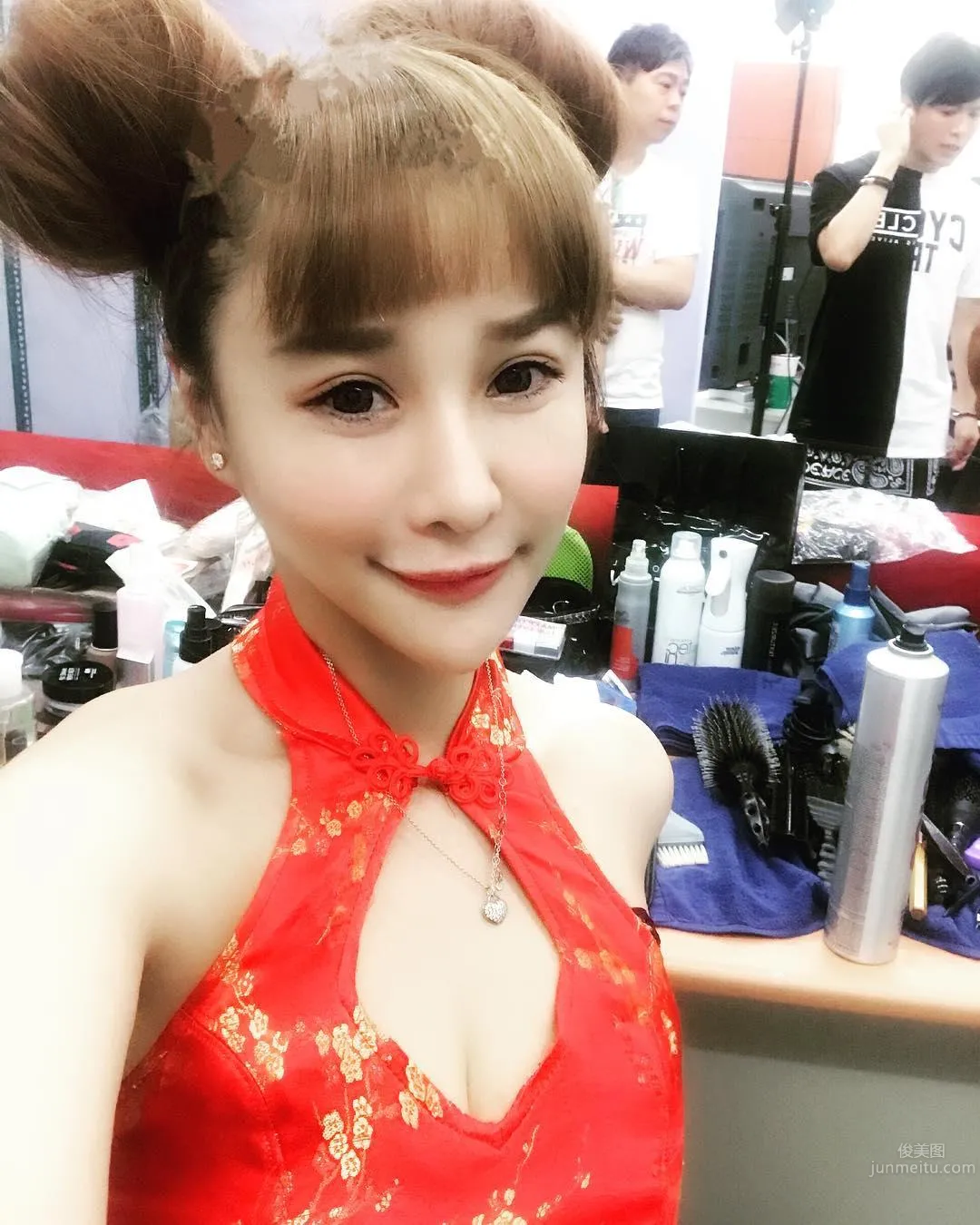 Super Electronic Music DJ Lixuan Verna, Super Hot Figure Attracts Much Attention photo 14