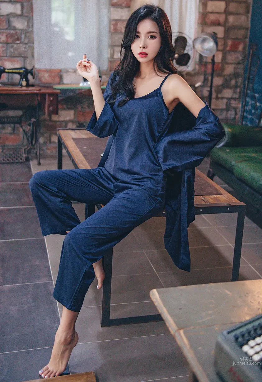 Korean Model Park Da Hyun Lologirl Pajama Series Three photo 61