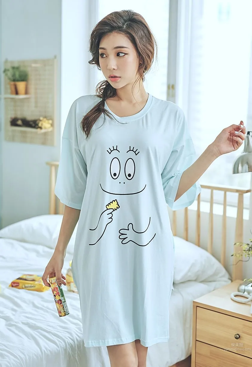 Korean Model Park Da Hyun Lologirl Pajama Series Three photo 35