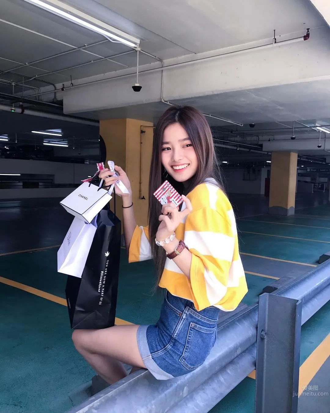 Malaysia's Sweetest Youtuber, Super Smile Instantly Kills Otaku photo 22