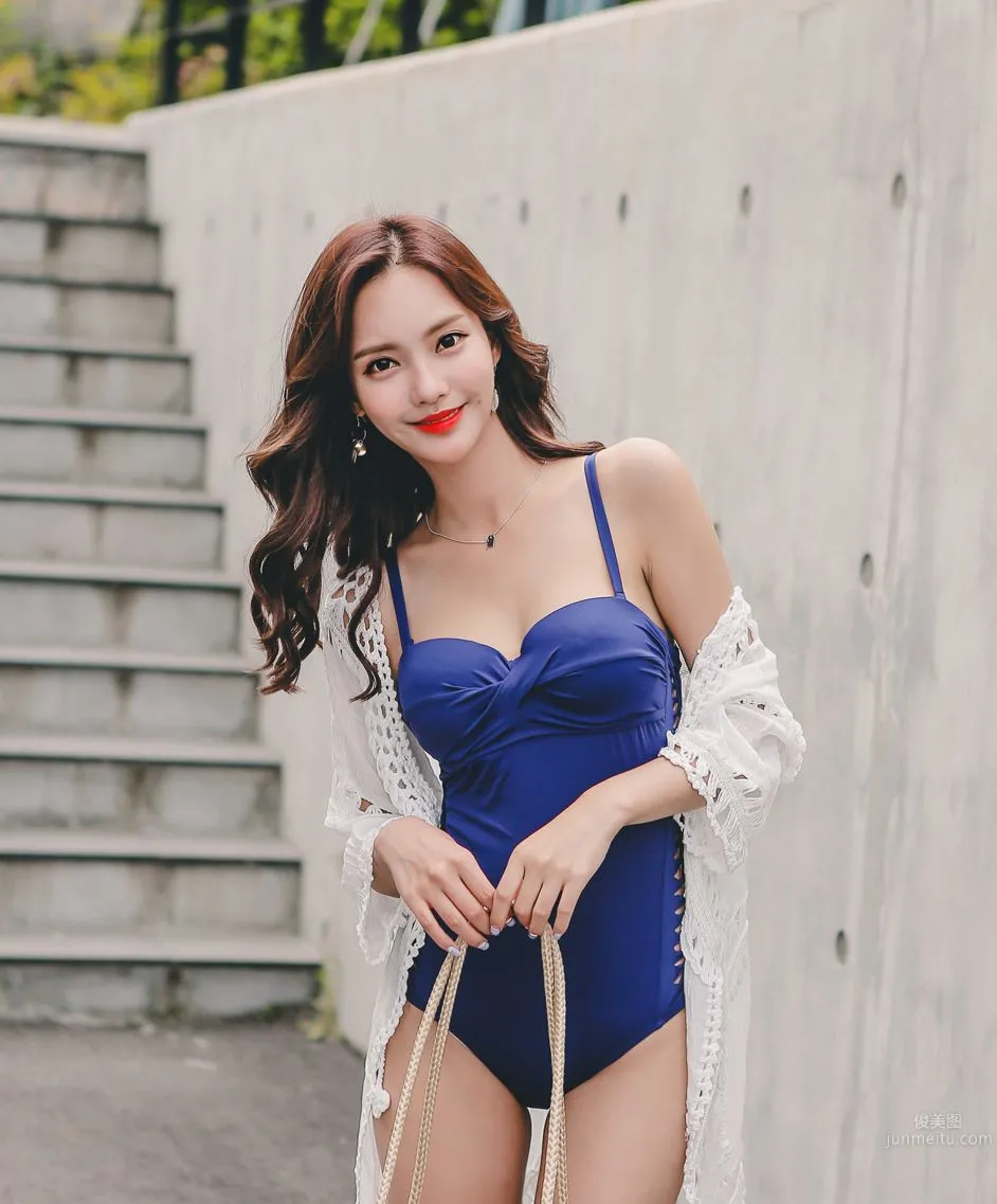 Korean Model Yeonjieun maybeach Swimwear Series 2 photo 23