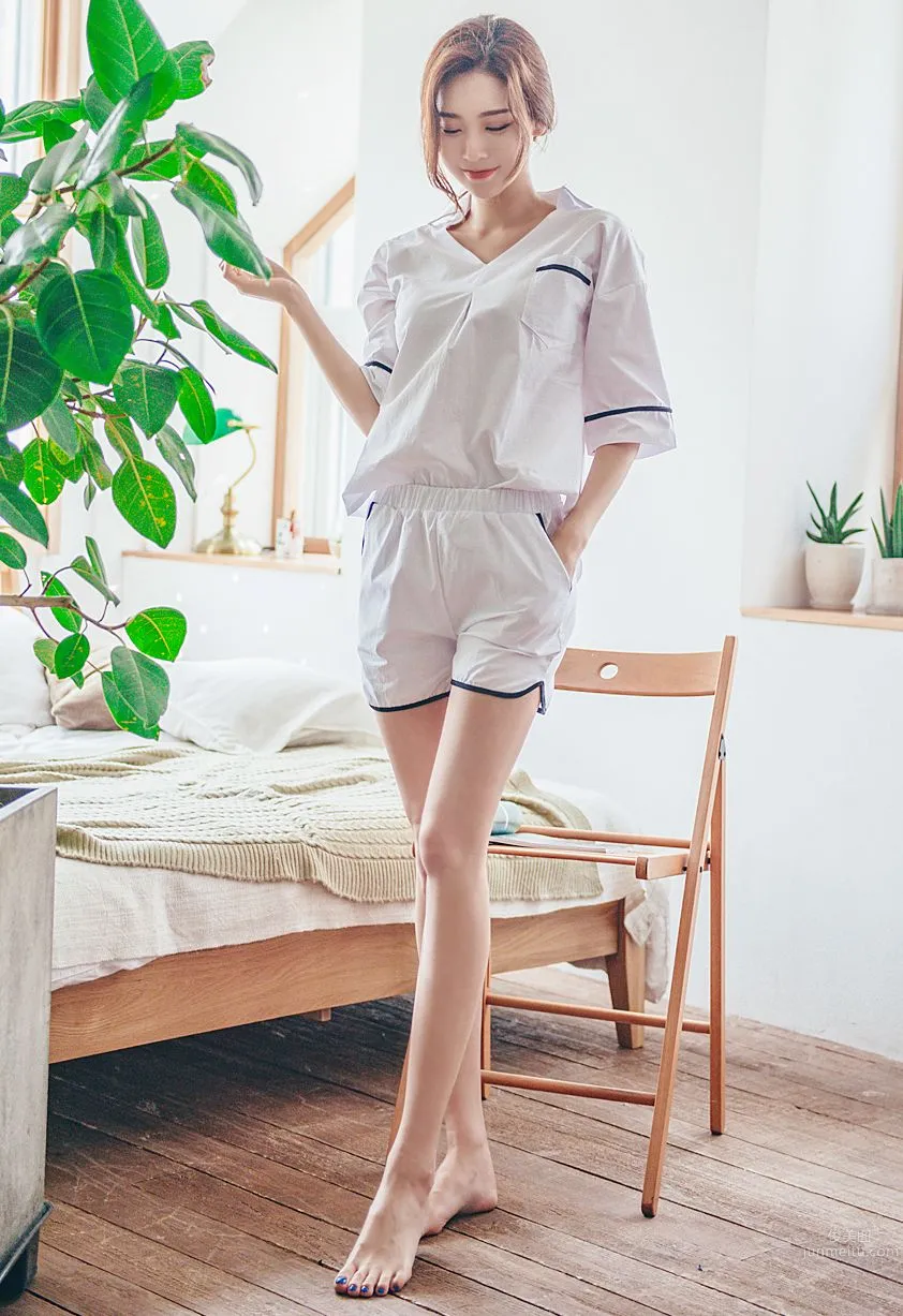 Korean Model Park Da Hyun Lologirl Pajama Series Three photo 15