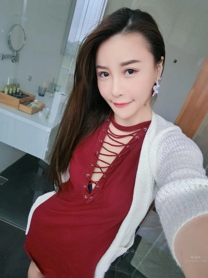 Super Electronic Music DJ Lixuan Verna, Super Hot Figure Attracts Much Attention photo 26