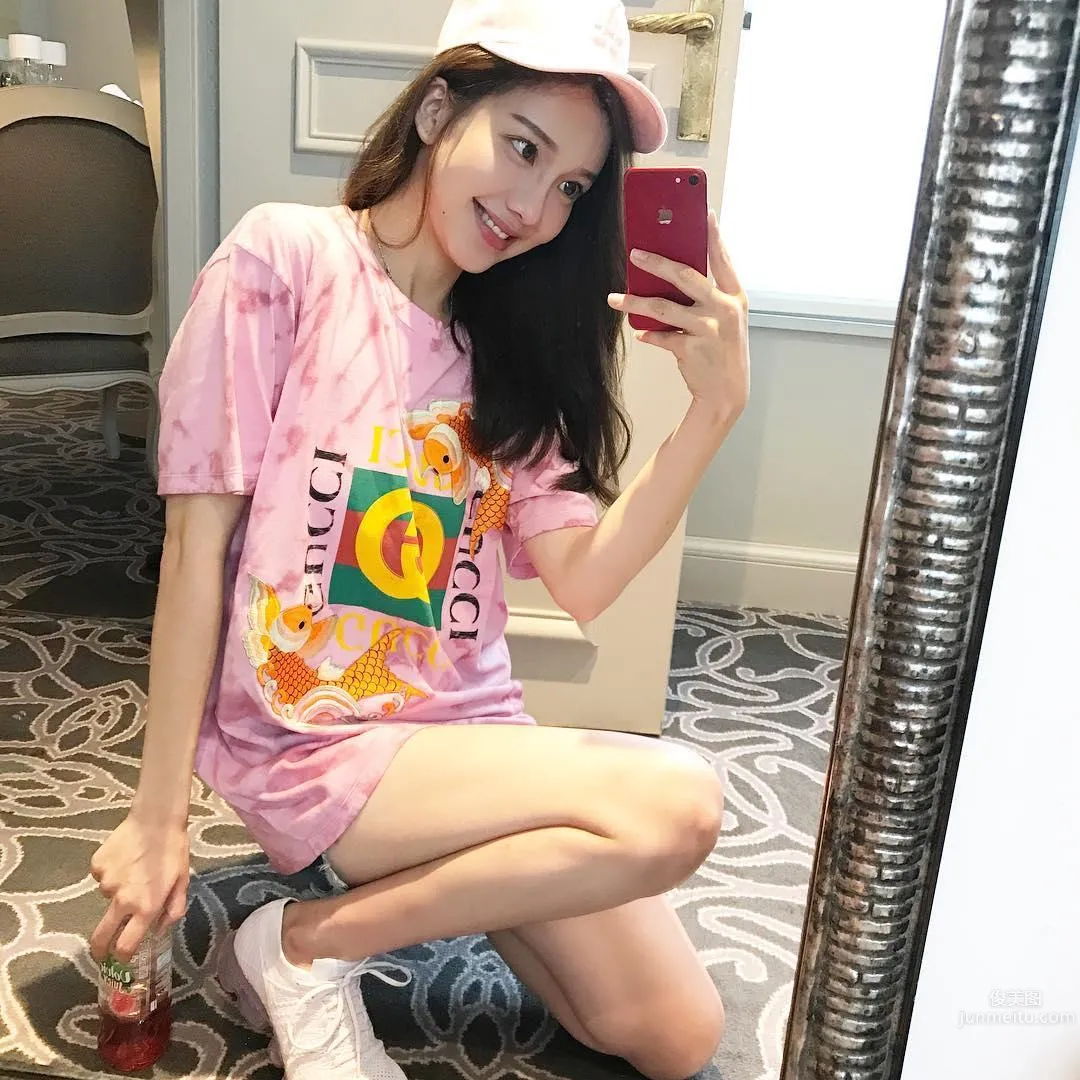 Fashionable Elegant Beauty ZY Danuan Warm Private Shoot Photos photo 32